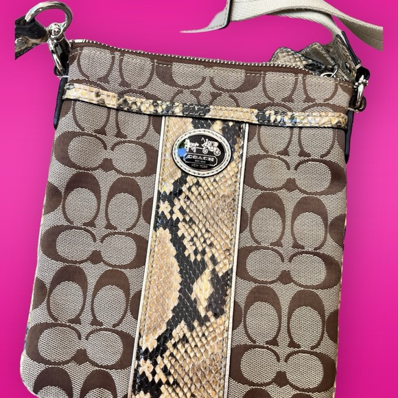 Coach bag - Picture 3 of 3